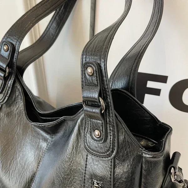 Emma | Luxe Sleek Bag
