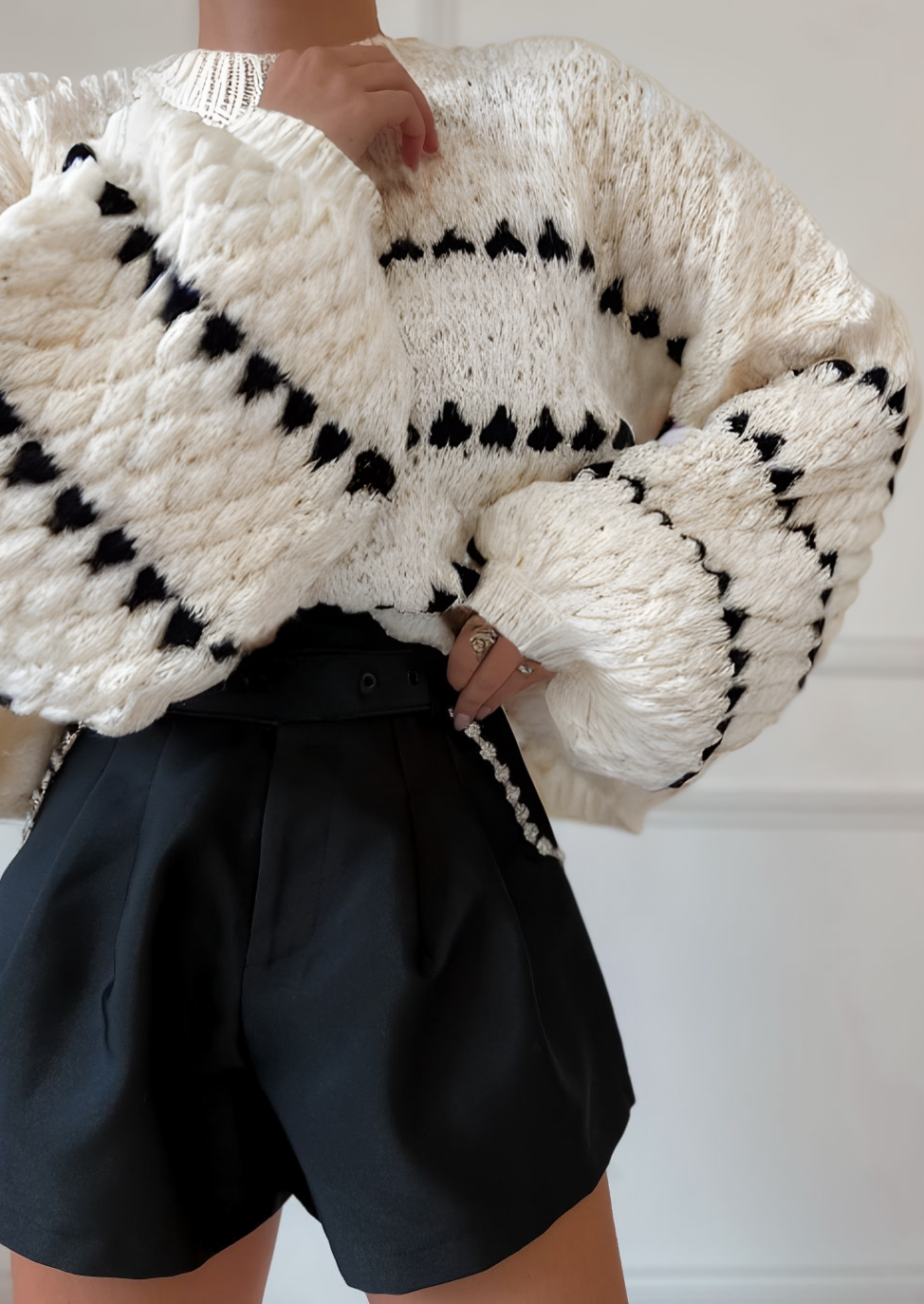 Emma | Cozy Flattering Sweater