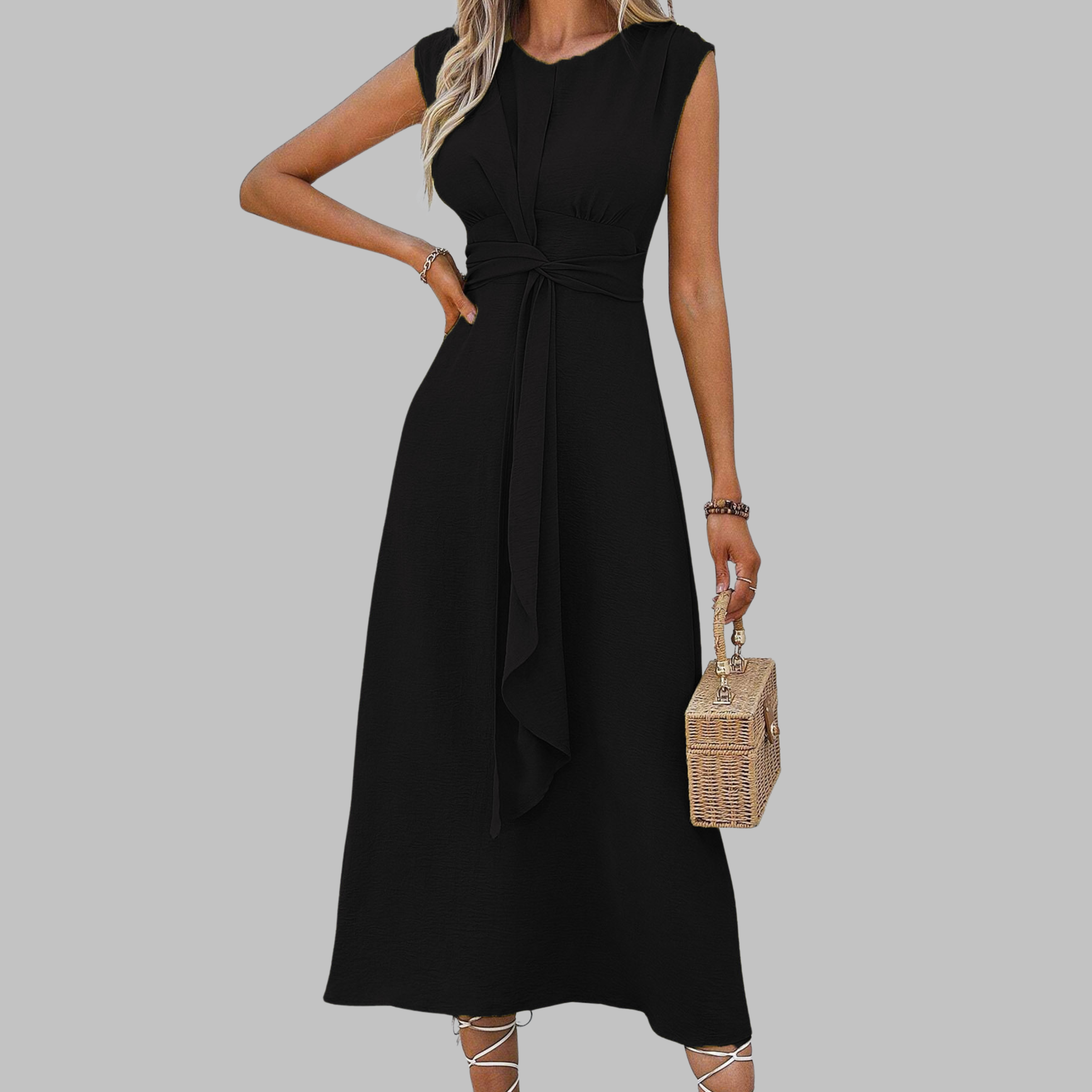 Suze | Flattering Sleek Dress