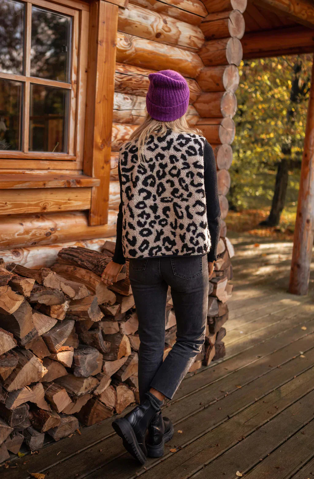 Leana | Leopard Autumn Vest