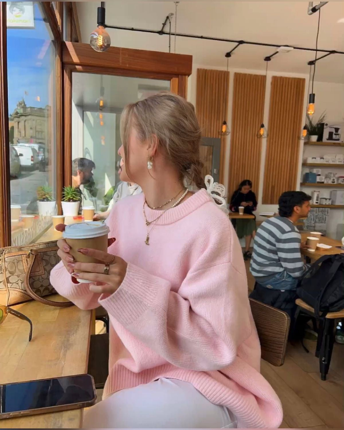 Zoe | Chic Cozy Sweater