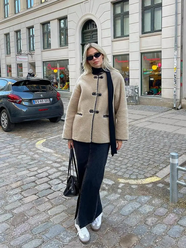 Chloe | Cozy Chic Jacket