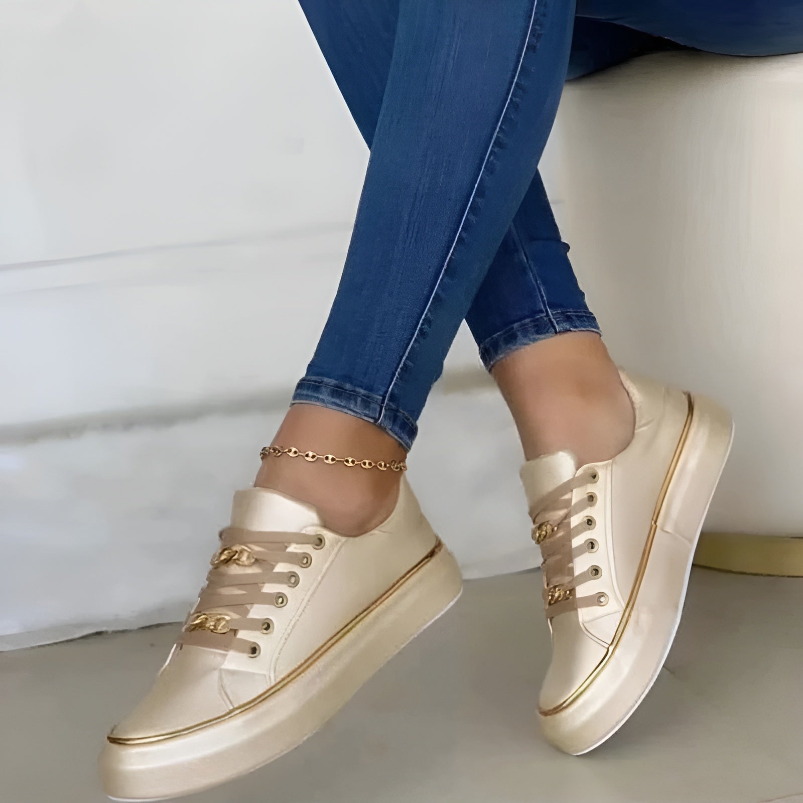 Scarlett | Comfortable Sneakers