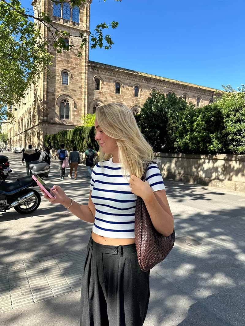 Victoria | Chic Breathable Bag