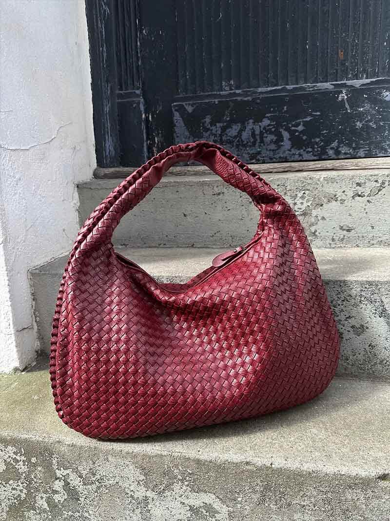 Victoria | Chic Breathable Bag