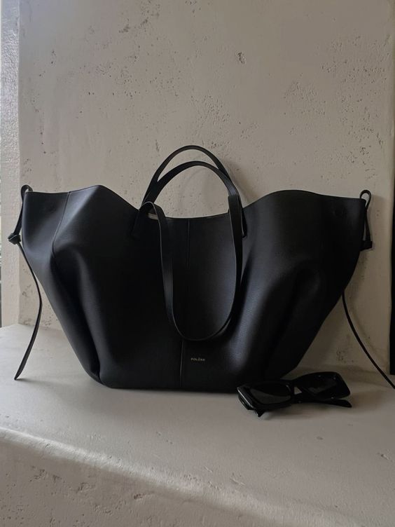 Zoe | Chic Seamless Bag