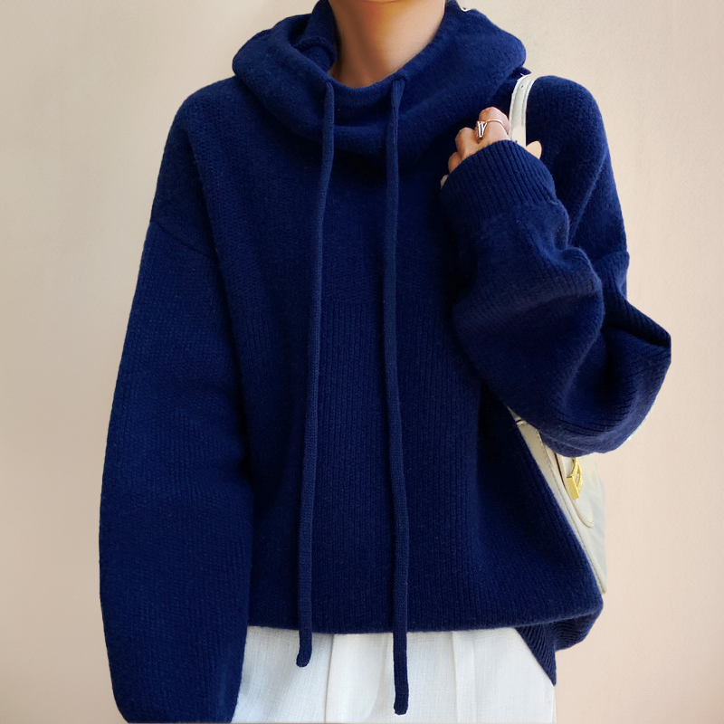 Lia | Elegant Comfort Neck Jumper